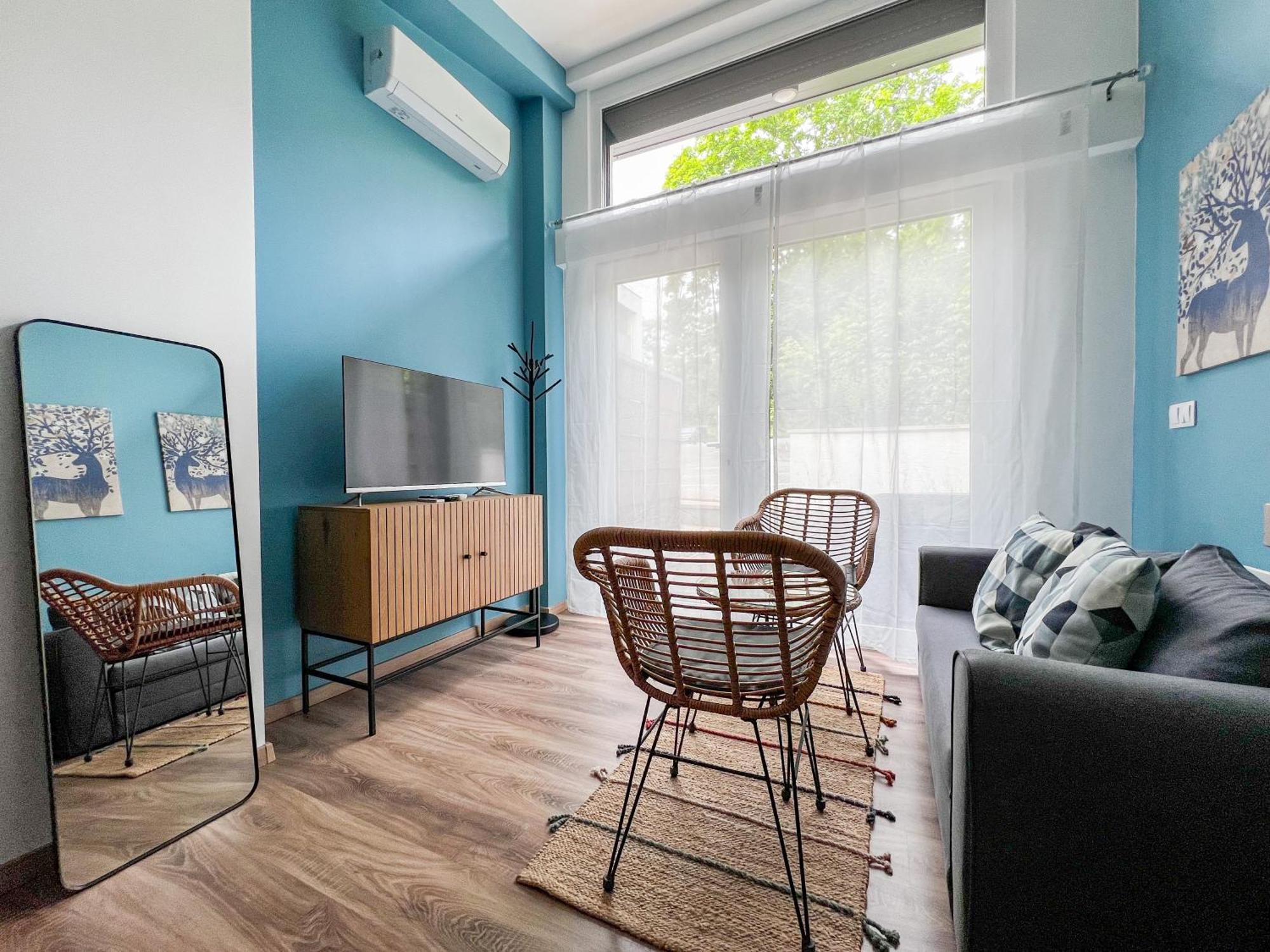 Aparthotel Pauzo Balaton à Balatonföldvár Extérieur photo
