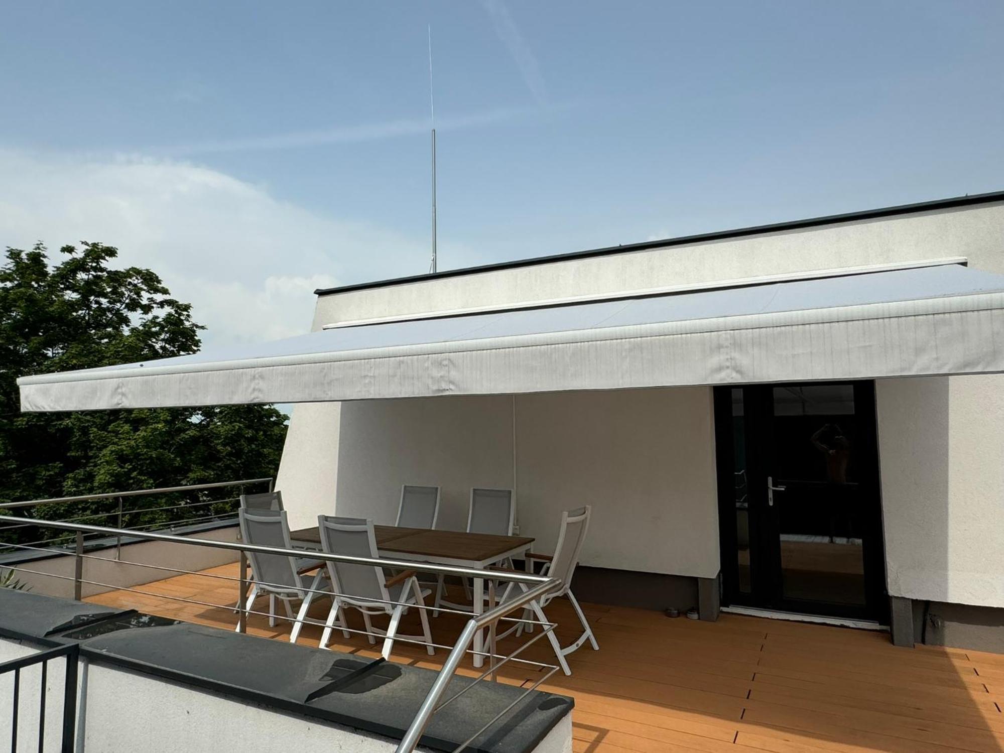 Aparthotel Pauzo Balaton à Balatonföldvár Extérieur photo